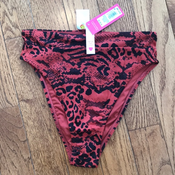 NWT’s Bundle of 2 Women’s Bikini Bottoms - Picture 5 of 7